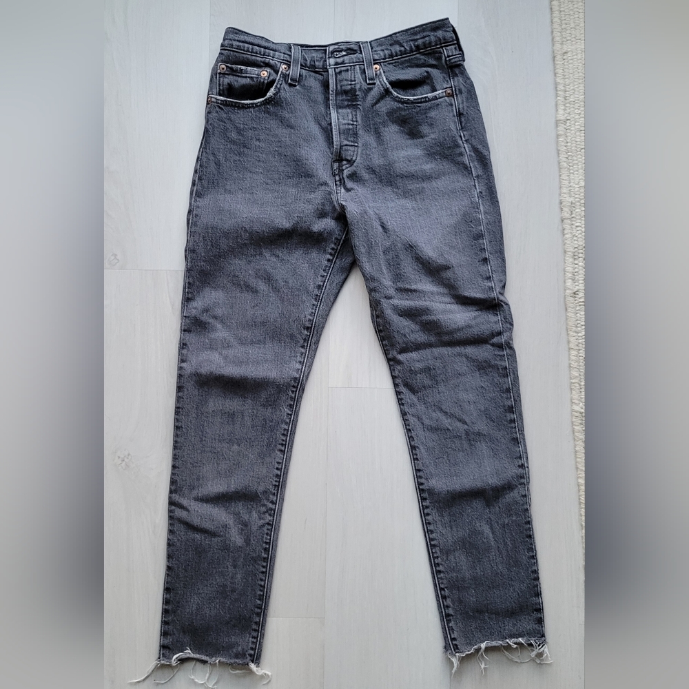Levi's 501 ankle jeans, size 25, washed-out black